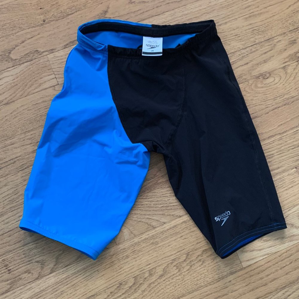 NWOT Speedo LZR Elite 2 in size 26